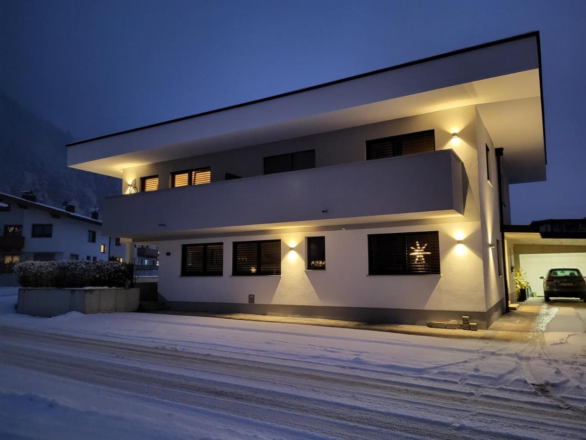 Apart Isabella Schwendau Exteriör bild